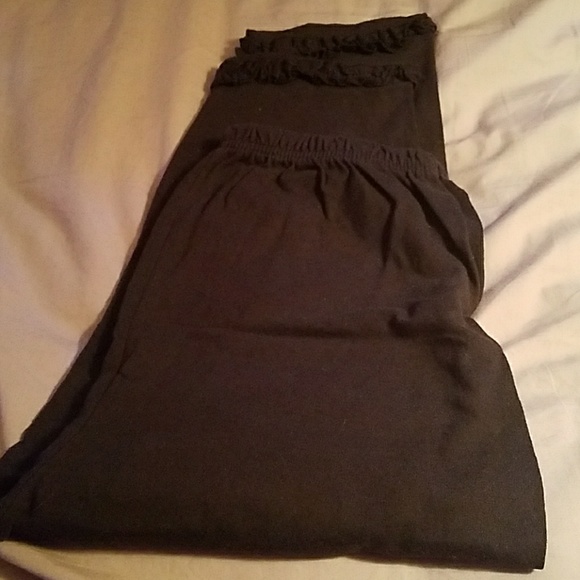 Capris - Picture 1 of 1